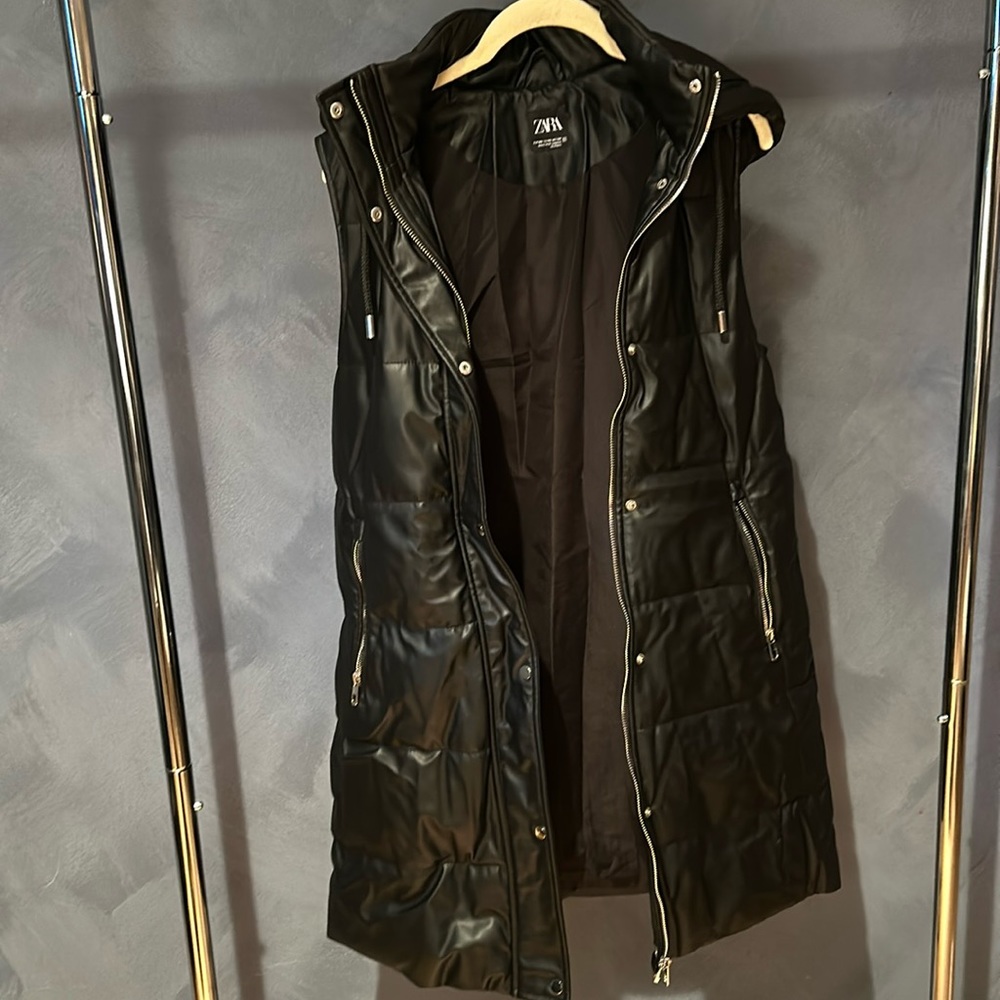 Zara vest